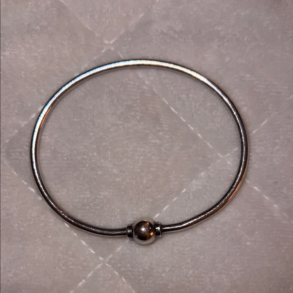 Cape Cod Sterling Silver Bracelet with Screw Bead Accent